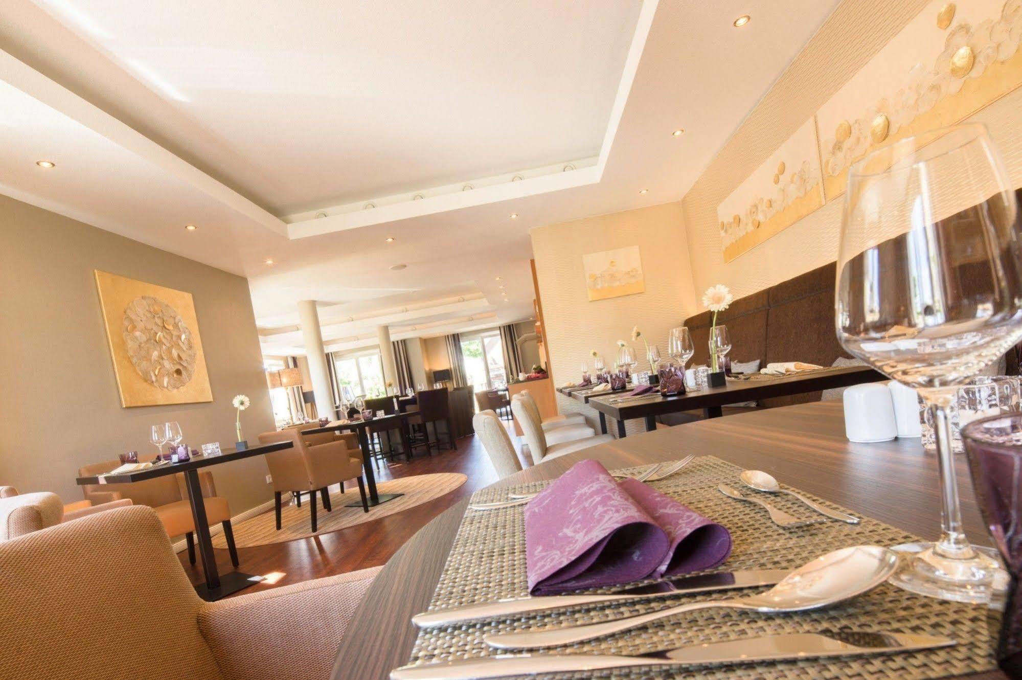 Moin Hotel Cuxhaven Zewnętrze zdjęcie